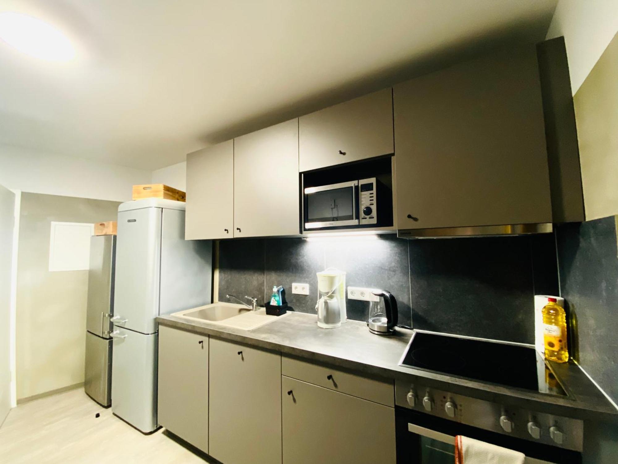 Phoenix Apartments - Monteurwohnung Mit Riesiger Parkflaeche Bielefeld Eksteriør billede
